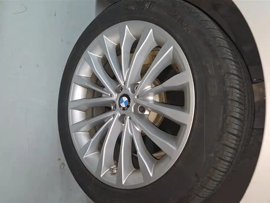 BMW 5 Series 2019