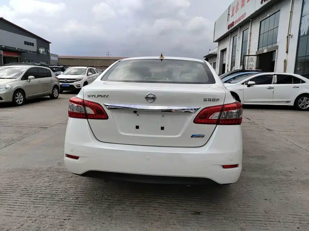 Nissan Sylphy 2015 — фото 18