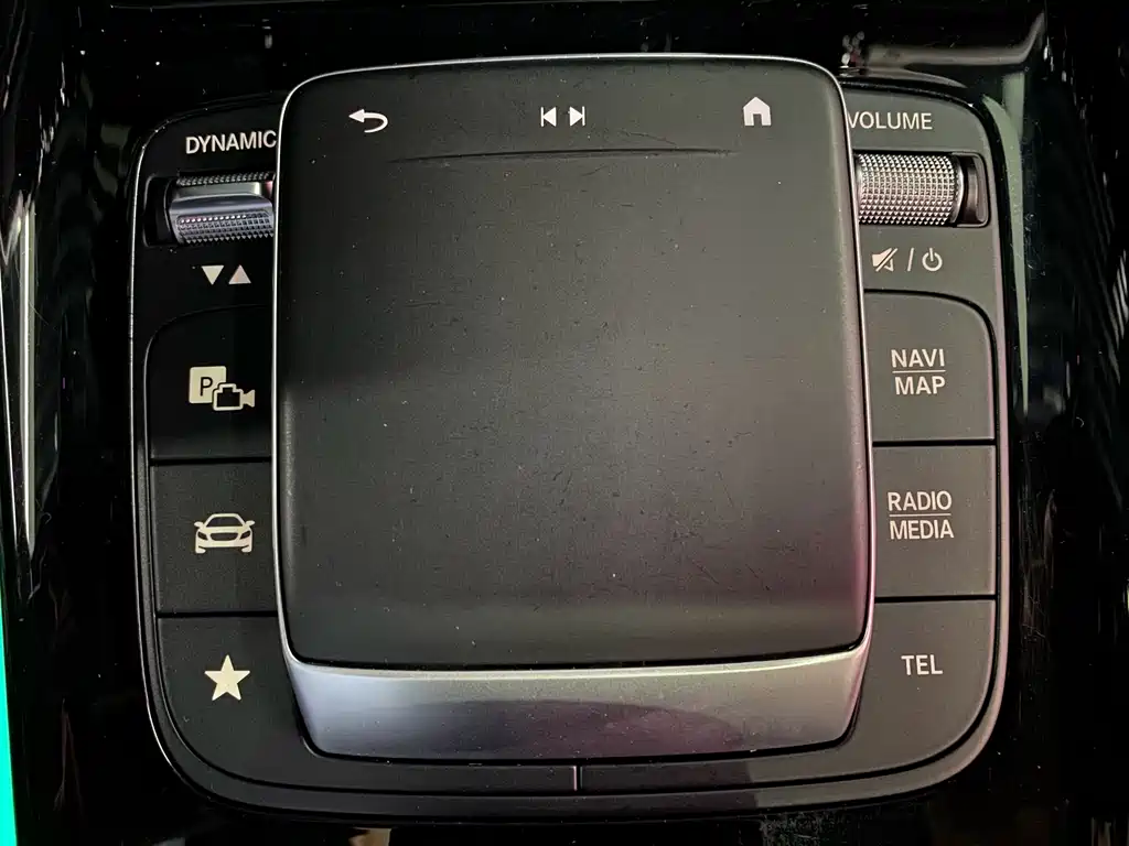 Mercedes-Benz GLB 2022 — фото 16