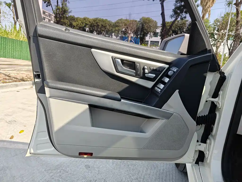 Mercedes-Benz GLK-Class 2016 — фото 14