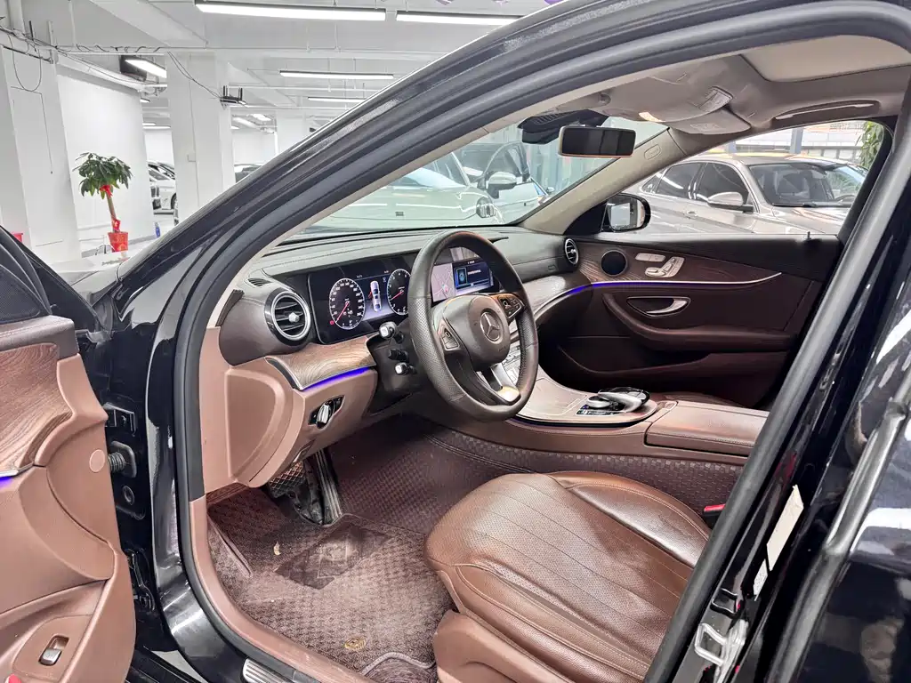 Mercedes-Benz E-Class 2018 — фото 4