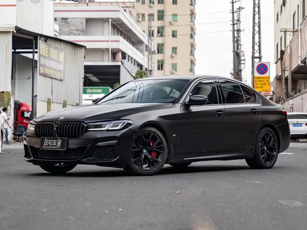BMW 5 Series 2021