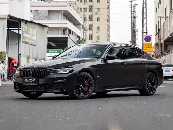 BMW 5 Series 2021