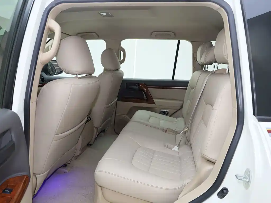 Toyota Land Cruiser 2015 — фото 17