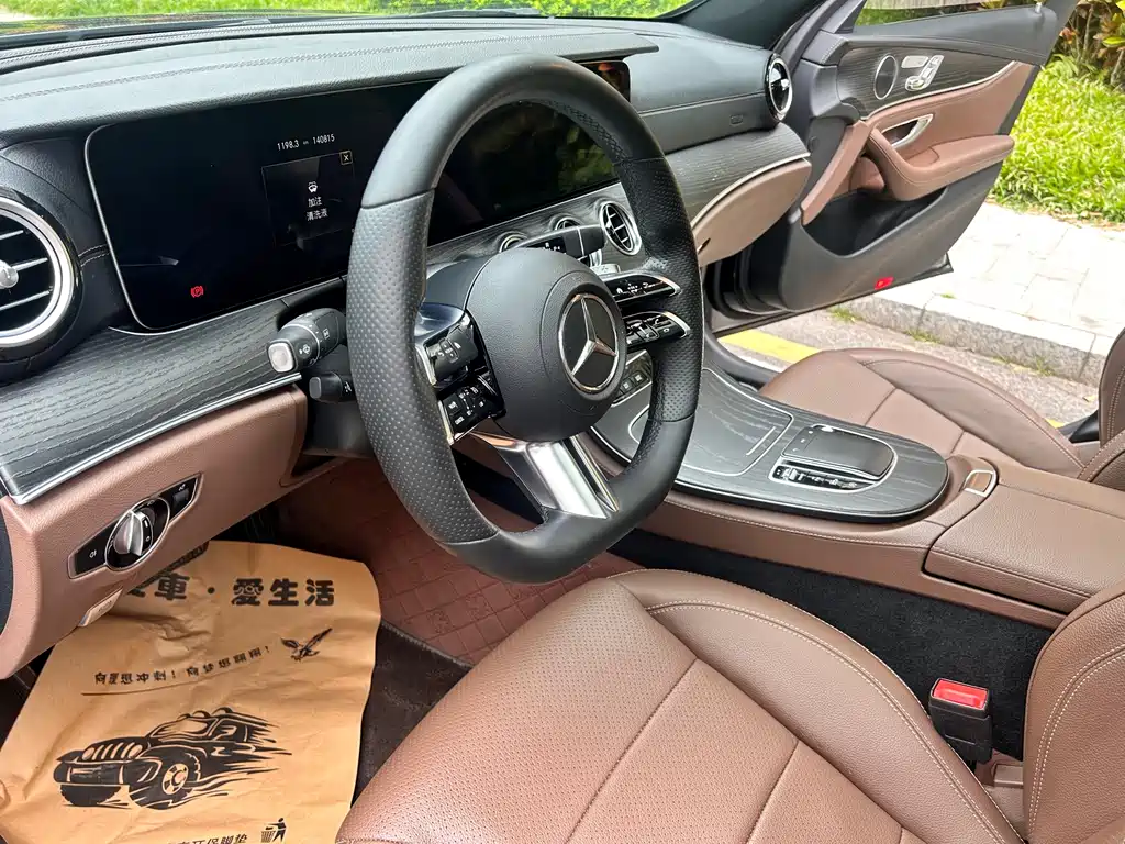 Mercedes-Benz E-Class 2020 — фото 11