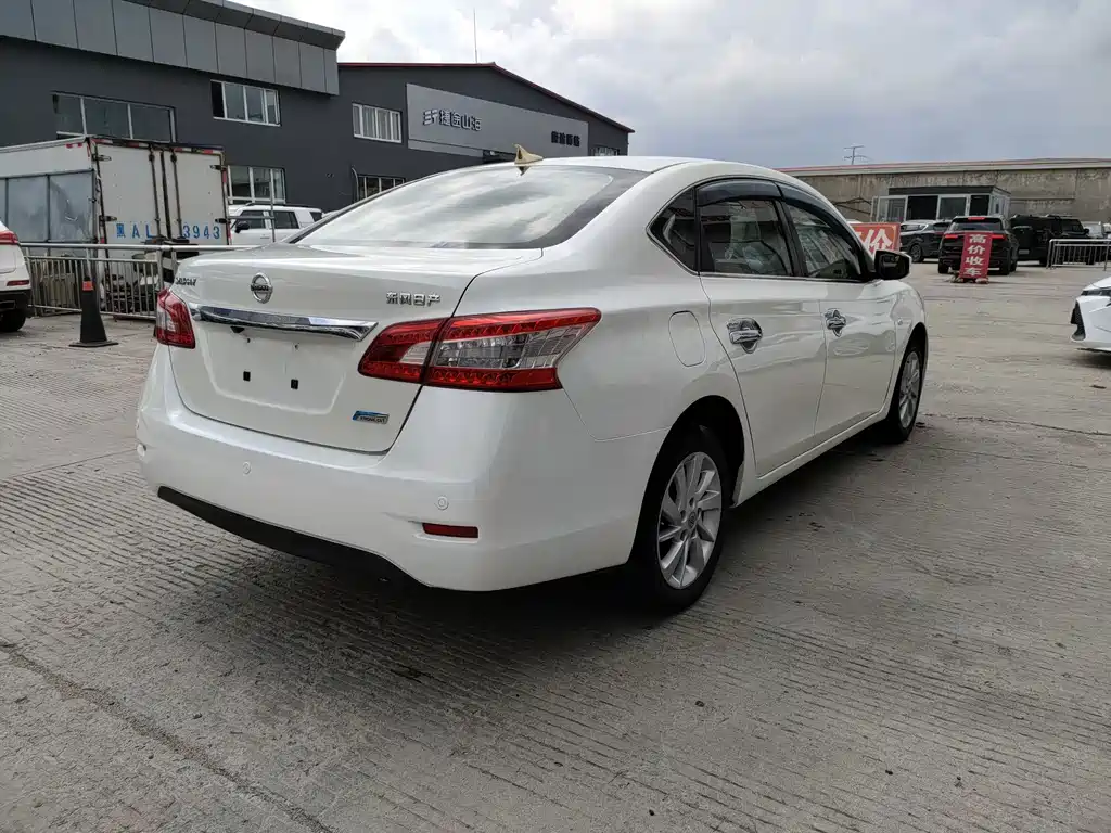 Nissan Sylphy 2015 — фото 19