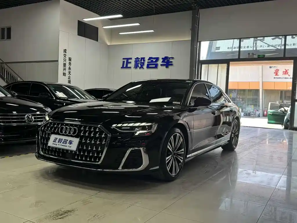 Audi A8 2023
