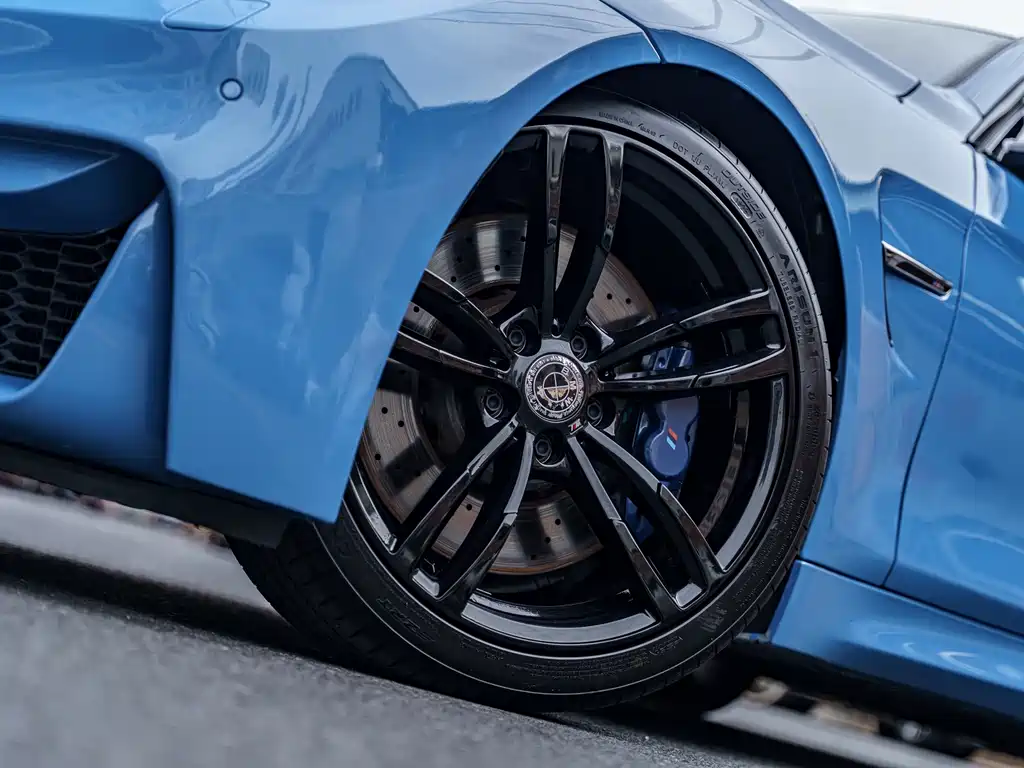 BMW M4 2015 — фото 6
