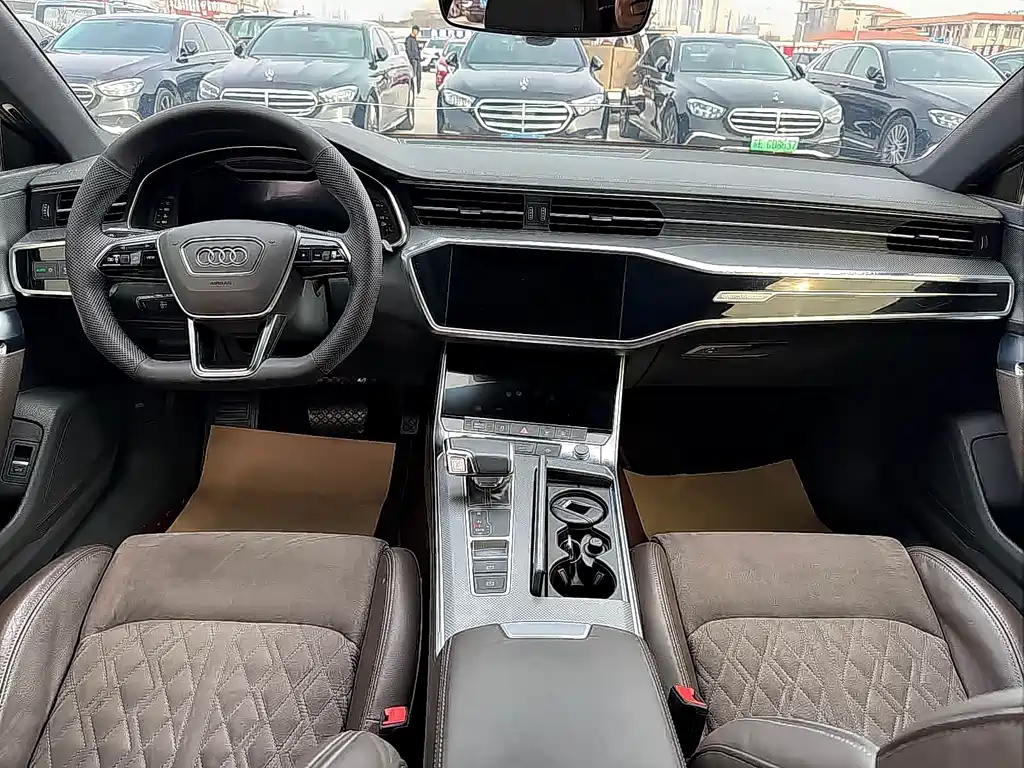 Audi A7L 2023 — фото 14