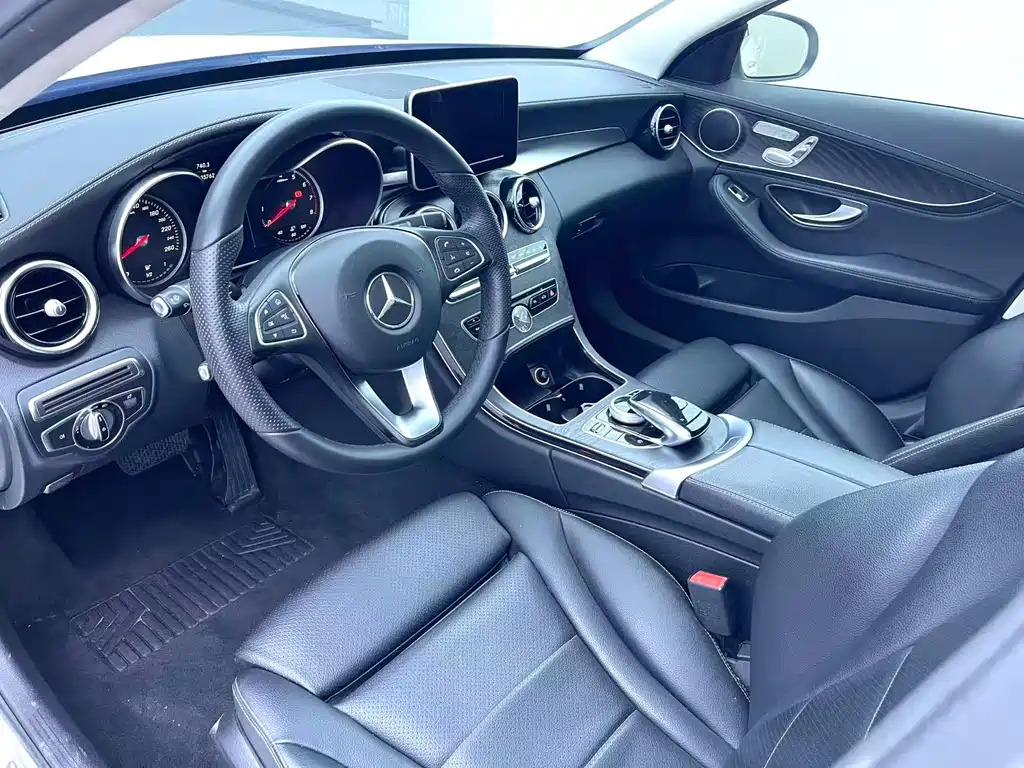 Mercedes-Benz C-Class 2016 — фото 9