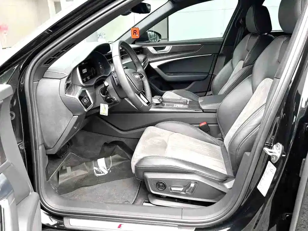 Audi A6L 2024