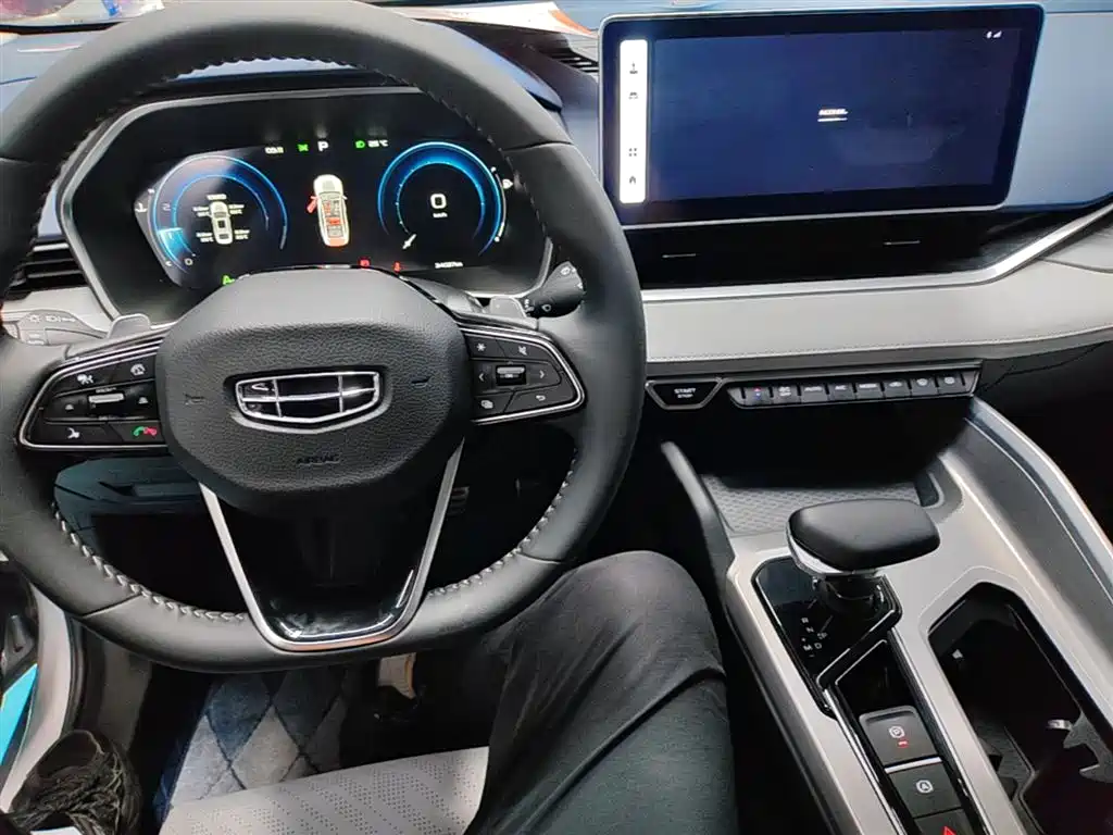 Geely Xingrui 2023 — фото 10