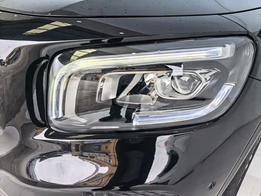 Mercedes-Benz GLB 2021 — фото 12