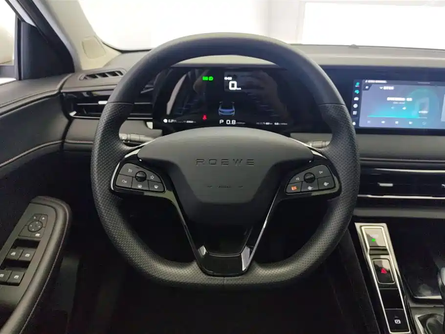 Roewe i5 2025 — фото 15