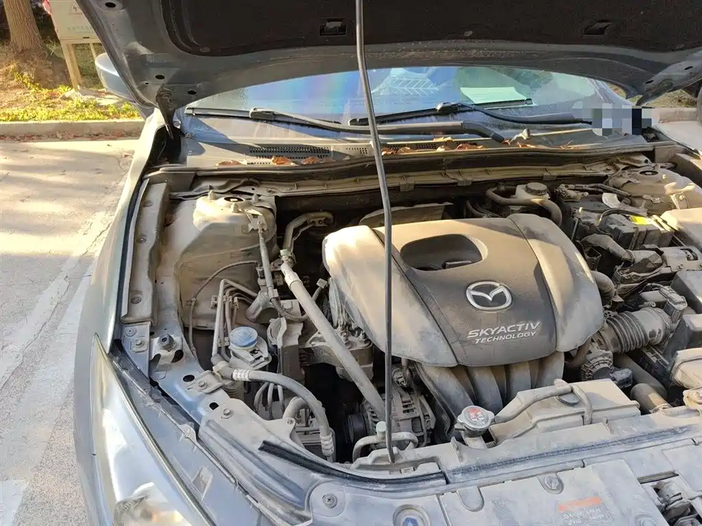 Mazda 3 Axela 2015 — фото 21