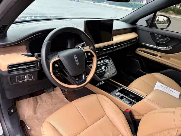 Lincoln Corsair 2023