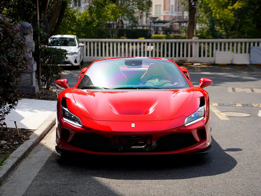 Ferrari F8 2021 — фото 2