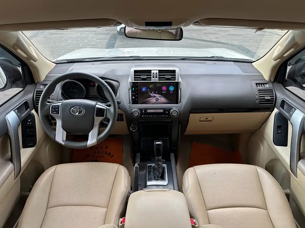 Toyota Prado 2017 — фото 16