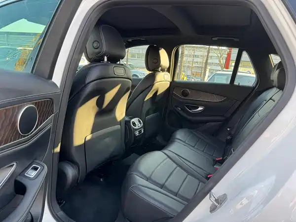 Mercedes-Benz GLC 2016