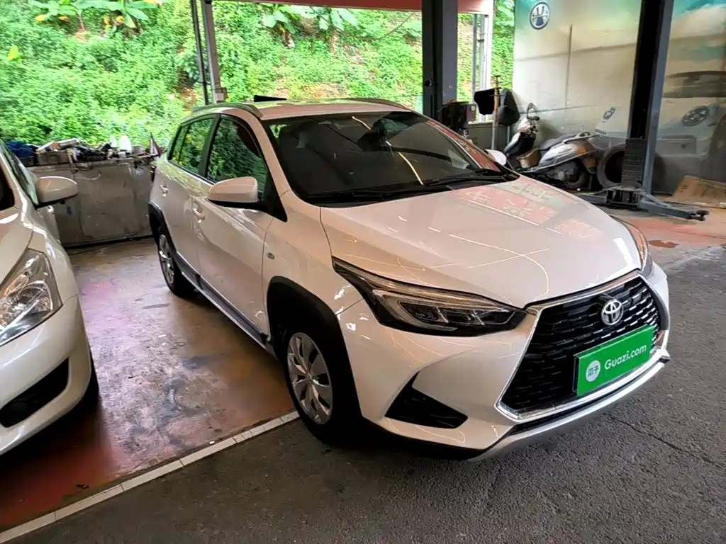 Toyota Yaris L 2019