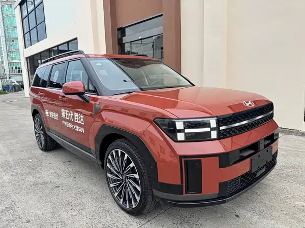 Hyundai Santa Fe 2024