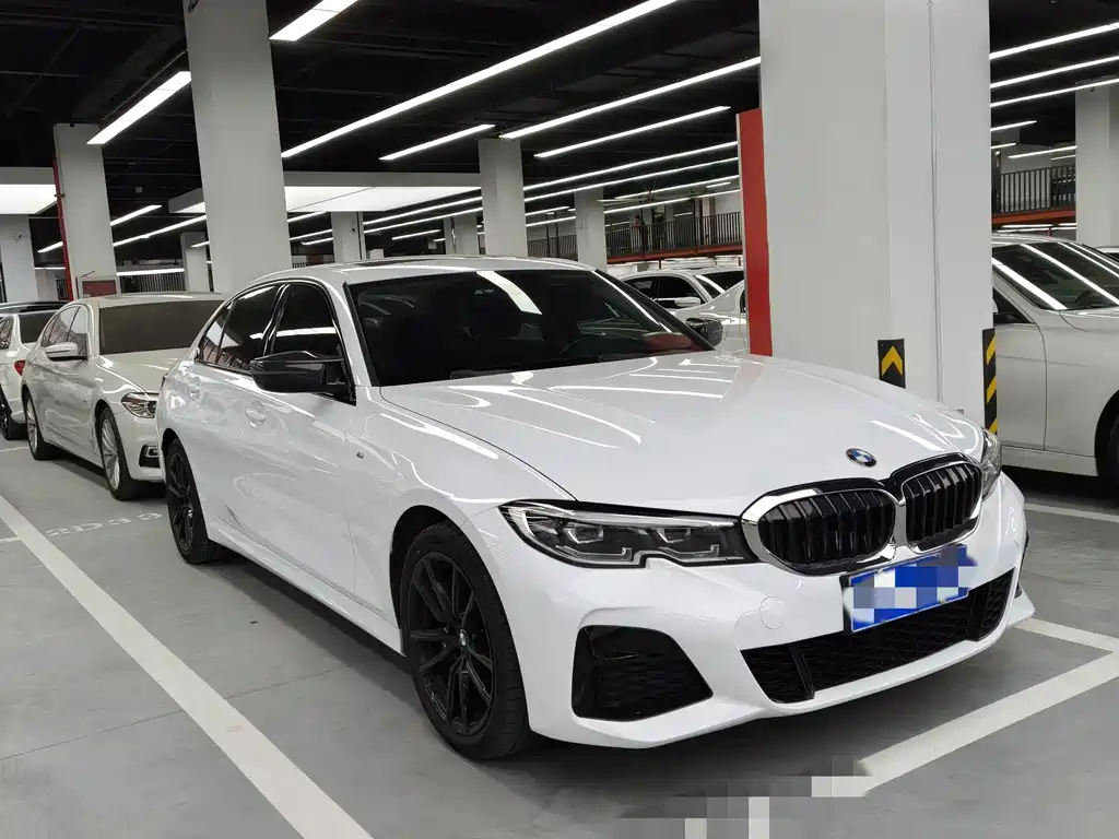 BMW 3 Series 2022
