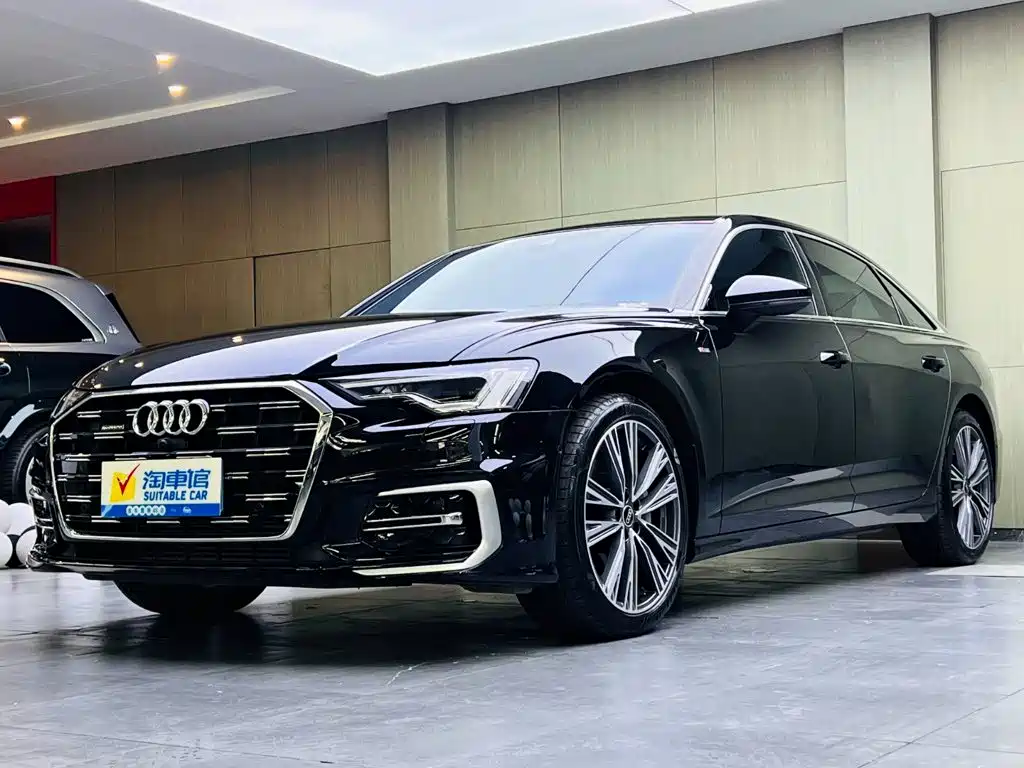 Audi A6L 2025 — фото 1