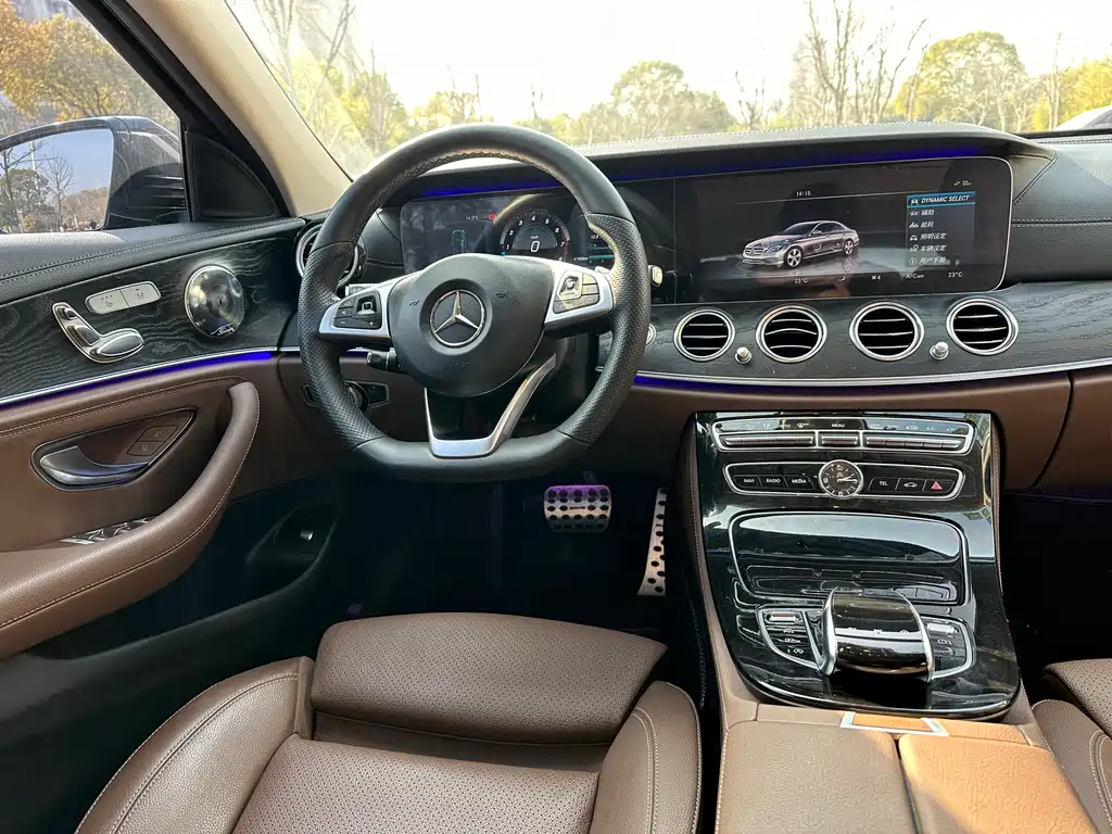Mercedes-Benz E-Class 2017 — фото 15