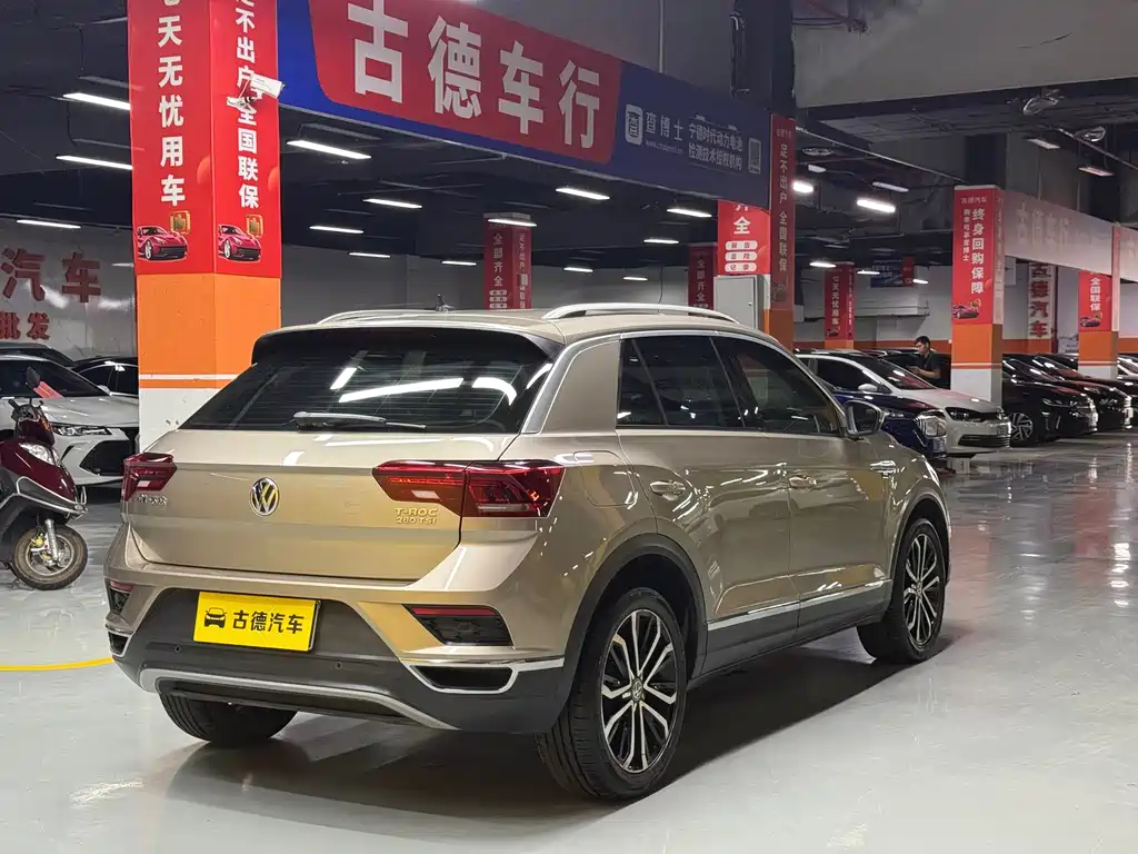 Volkswagen T-Roc 2019