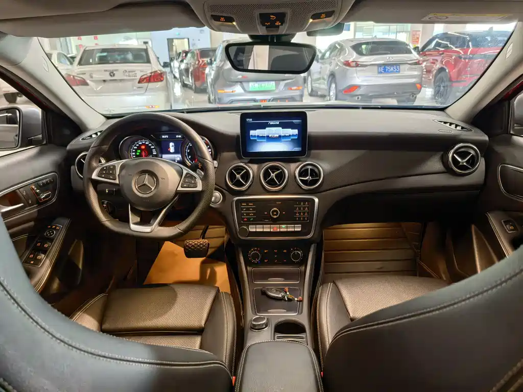 Mercedes-Benz GLA 2020 — фото 9