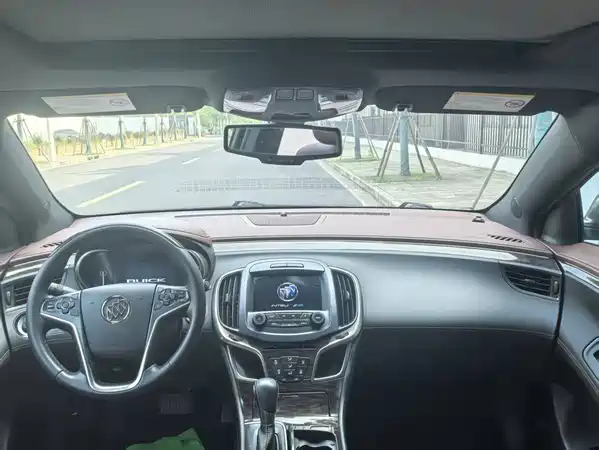 Buick LaCrosse 2013