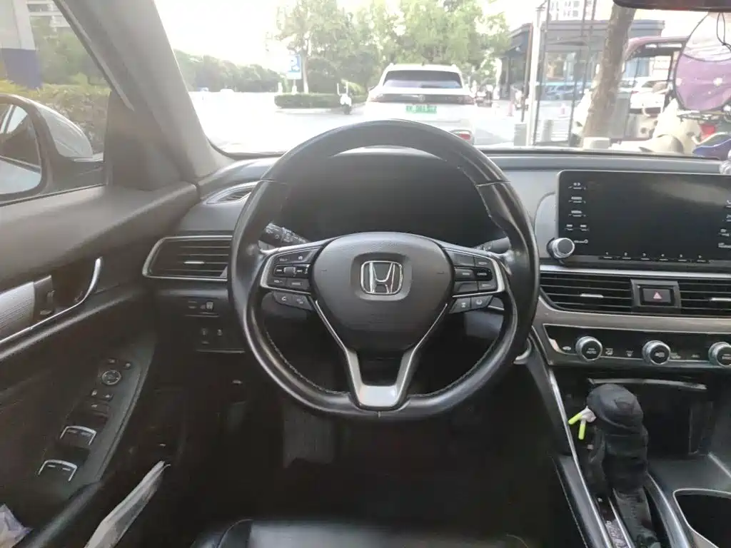 Honda Accord 2020 — фото 3