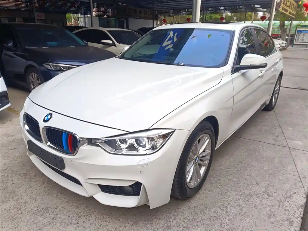 BMW 3 Series 2015 — фото 1