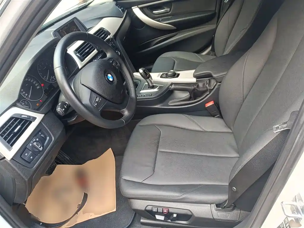 BMW 3 Series 2015 — фото 15