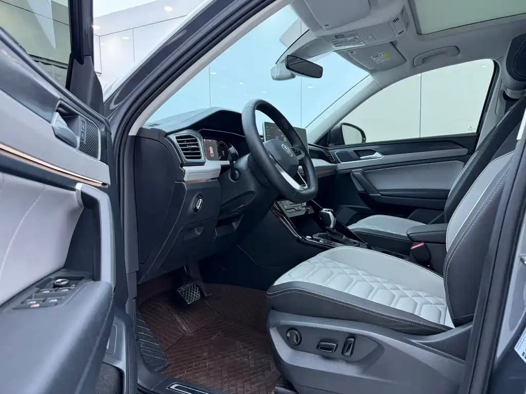 Volkswagen Tayron 2023