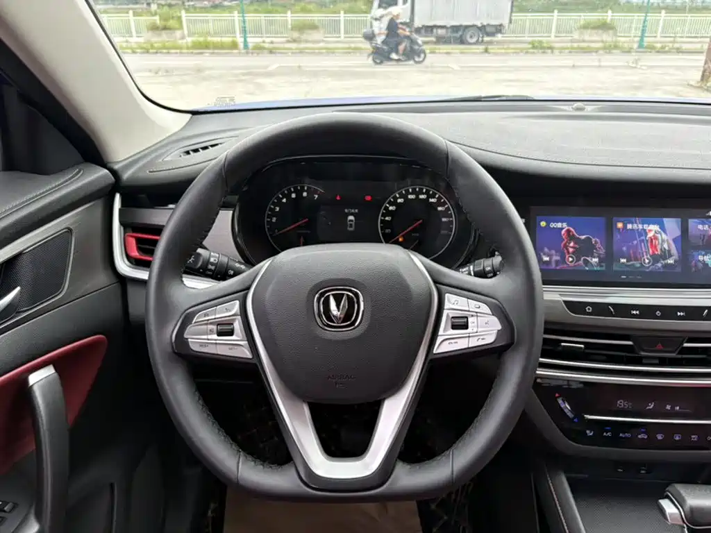 Changan CS35PLUS 2019 — фото 3