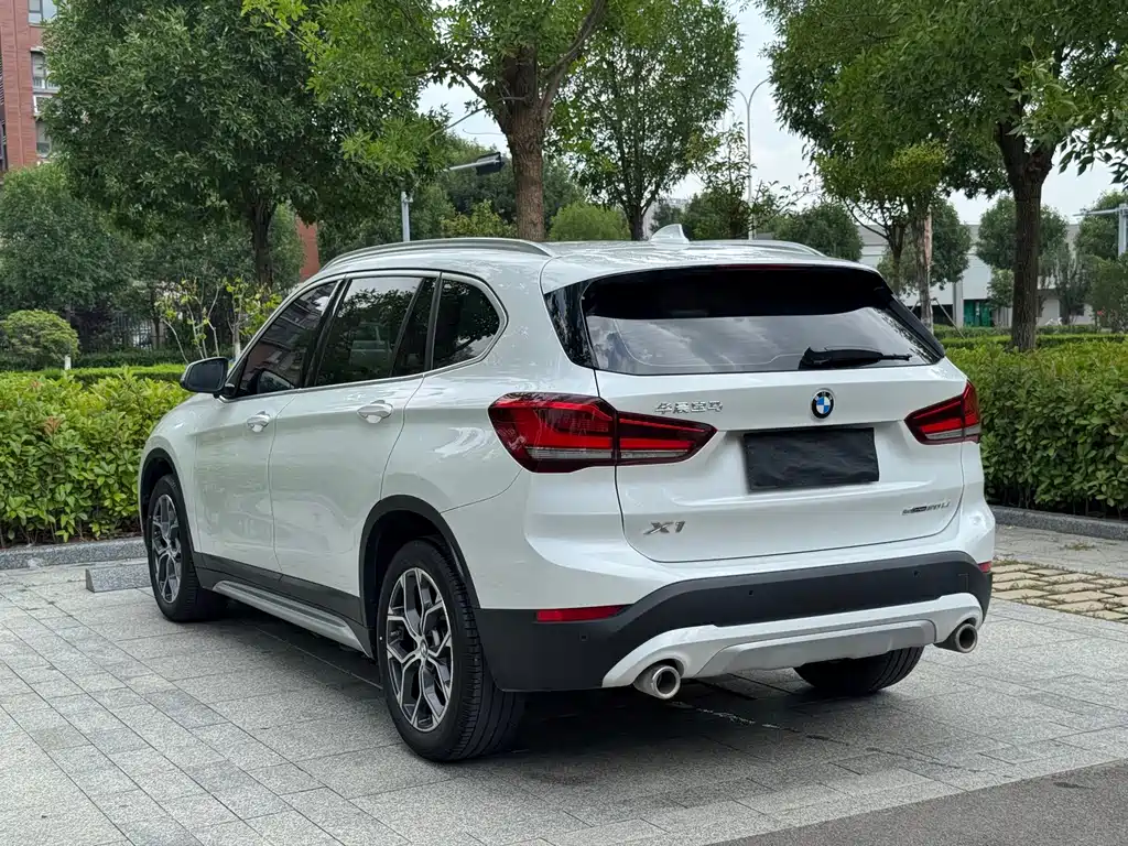BMW X1 2022 — фото 25