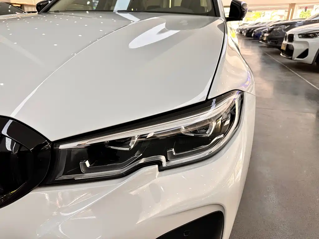 BMW 3 Series 2022