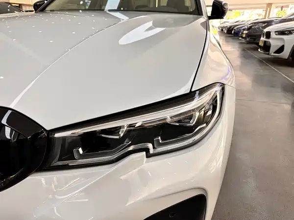 BMW 3 Series 2022