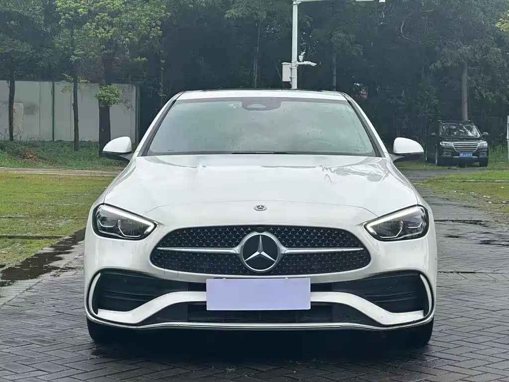 Mercedes-Benz C-Class 2023