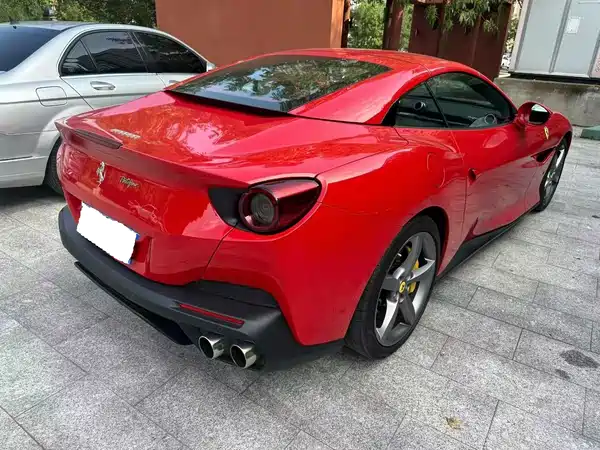 Ferrari Portofino 2019