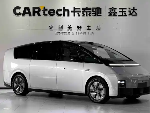 Li Auto MEGA 2025