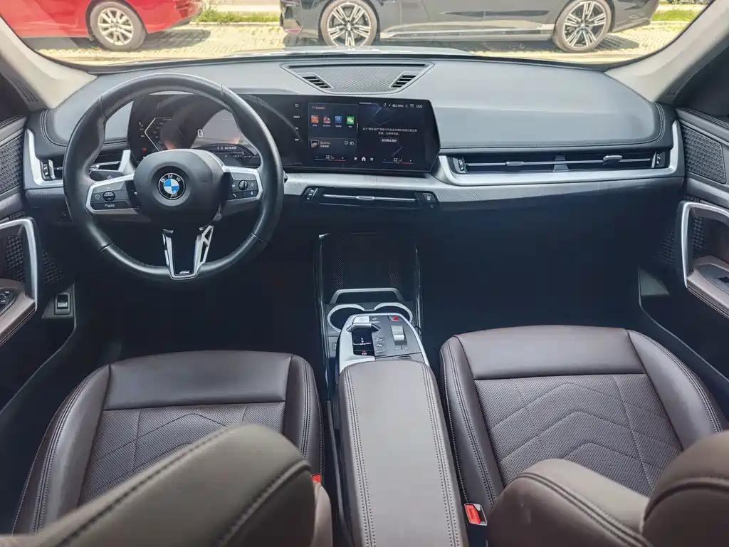 BMW X1 2024 — фото 13