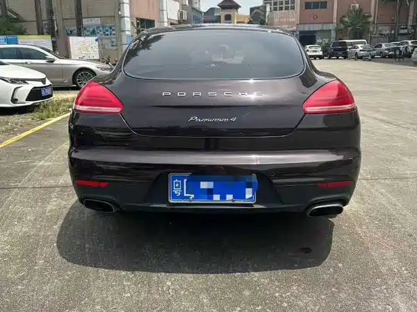 Porsche Panamera 2014