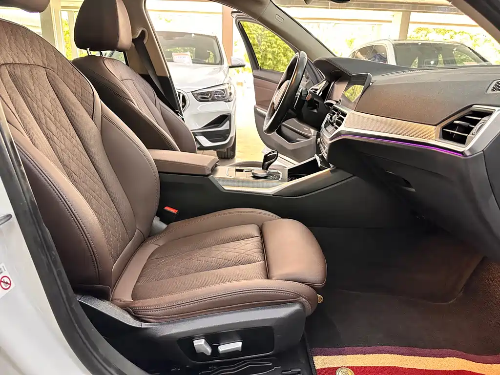 BMW 3 Series 2022