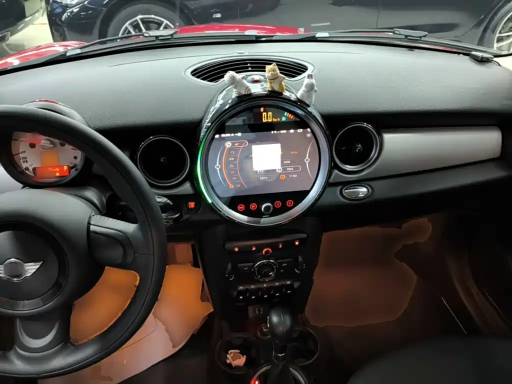 MINI Clubman 2015 — фото 10