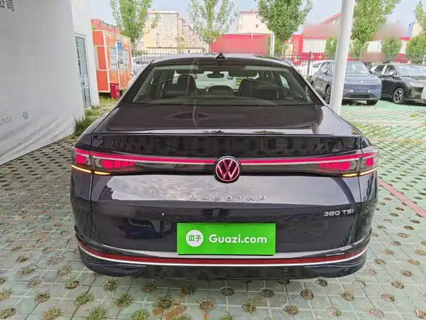 Volkswagen Magotan 2024
