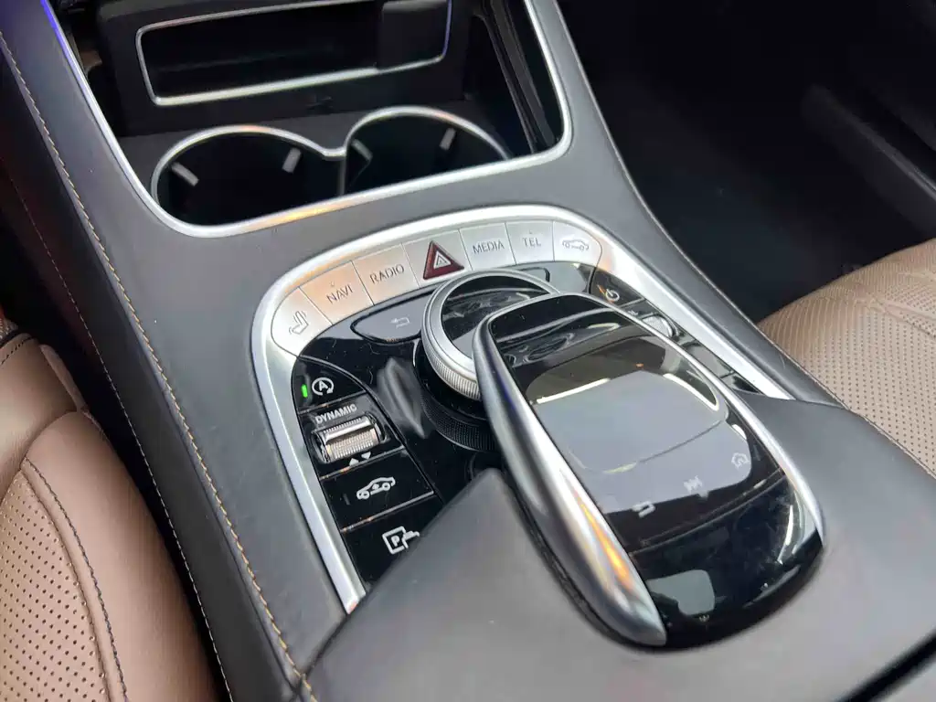Mercedes-Benz S-Class 2017 — фото 20