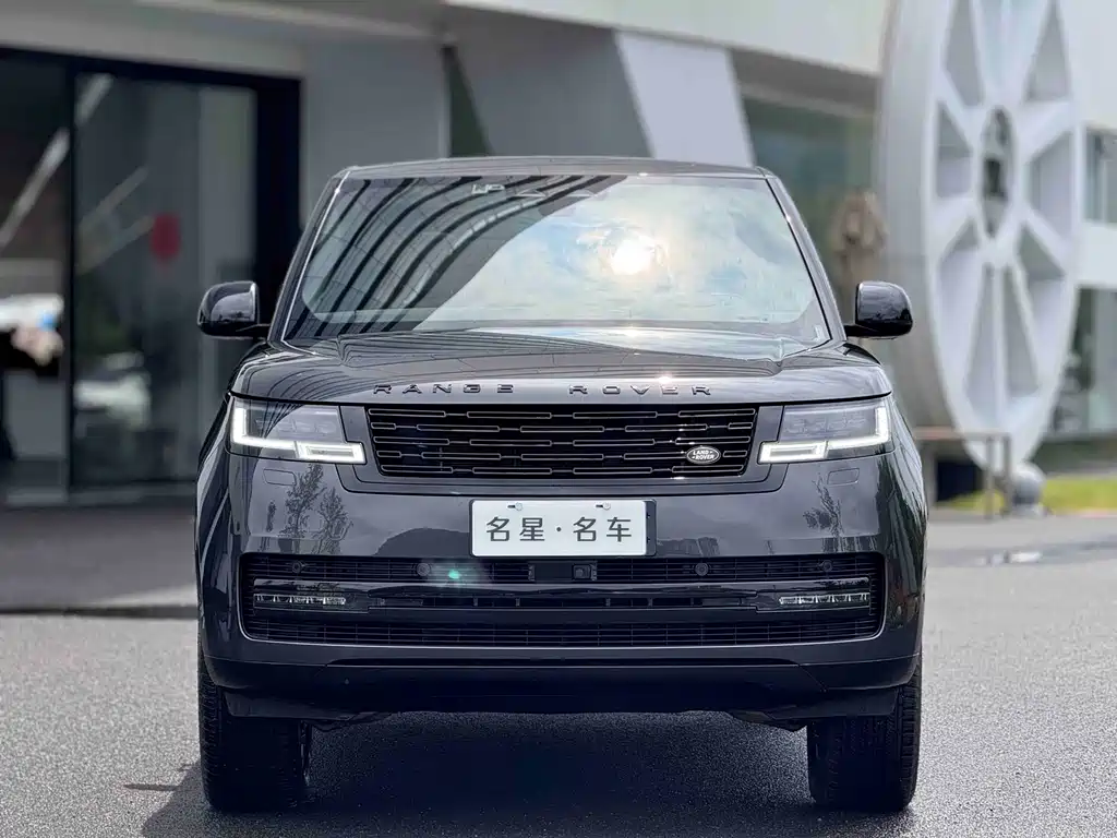 Land Rover Range Rover 2023 — фото 2