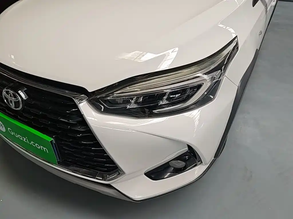 Toyota Yaris L 2020 — фото 24